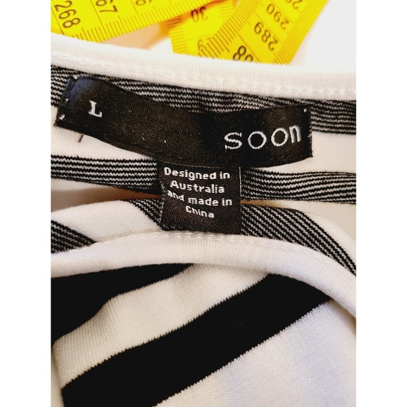 Soon Maternity Leo Cap Sleeve Maternity Dress Stripes - Picture 9 of 11